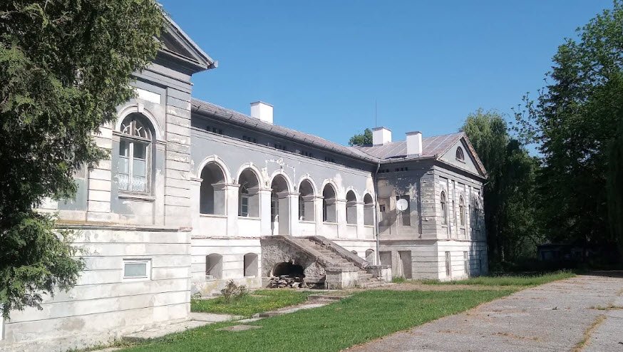 Castelul de la Mintia, Romania, Romania